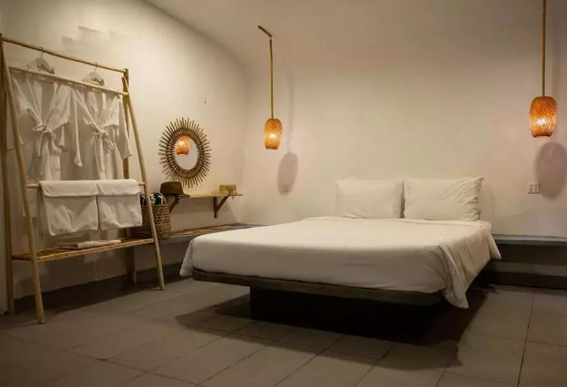 Hotelli The One Resort