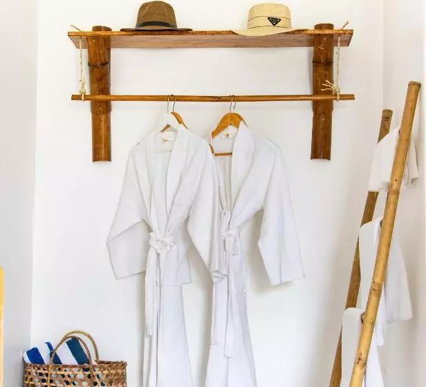 Hotelli The One Resort