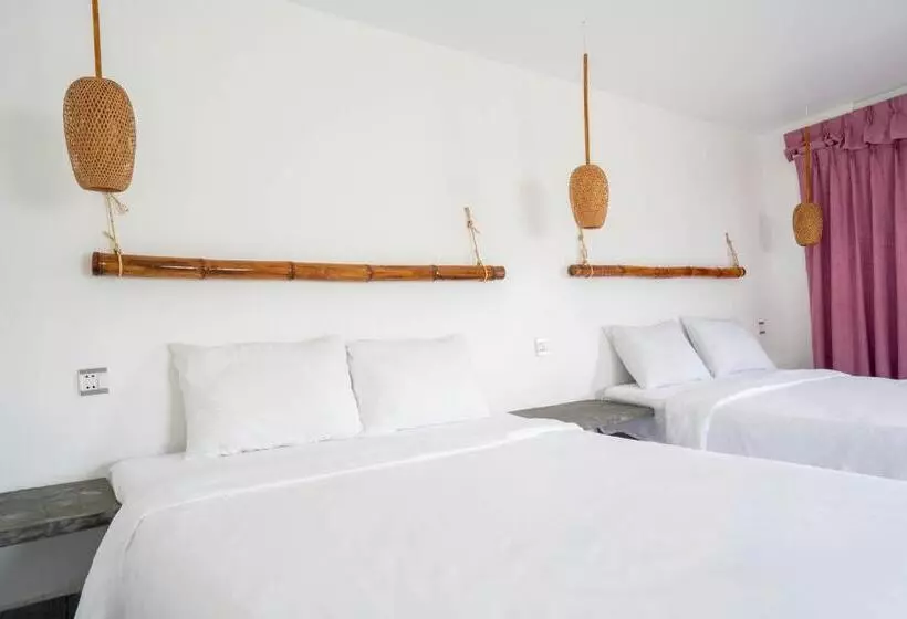 Hotelli The One Resort