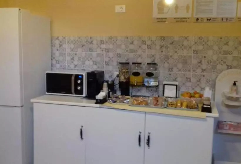 Bed and Breakfast Paradise Inn