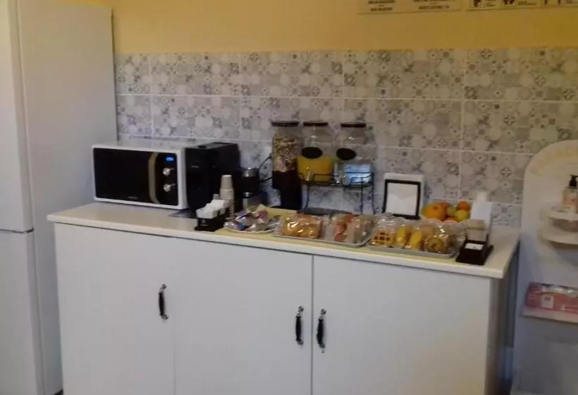 Bed and Breakfast Paradise Inn