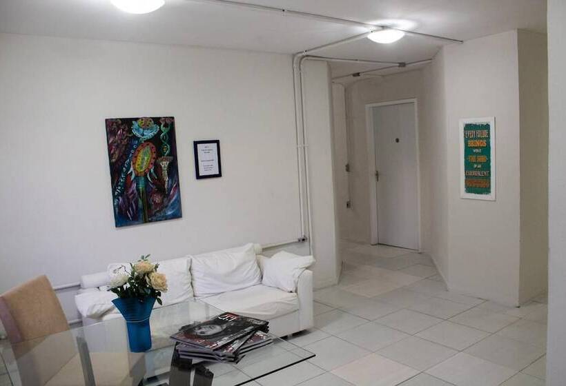 پانسیون Casa Da Esquina Pousada