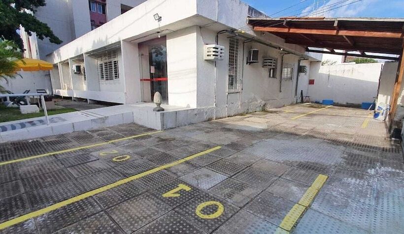 پانسیون Casa Da Esquina Pousada