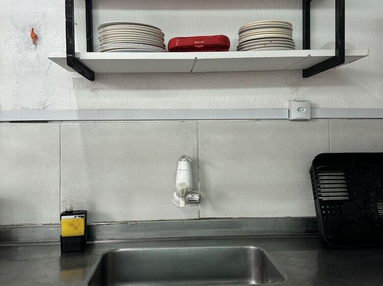 پانسیون Casa Da Esquina Pousada