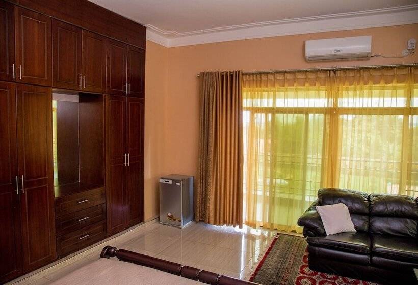 Hotel Lake Point Villa