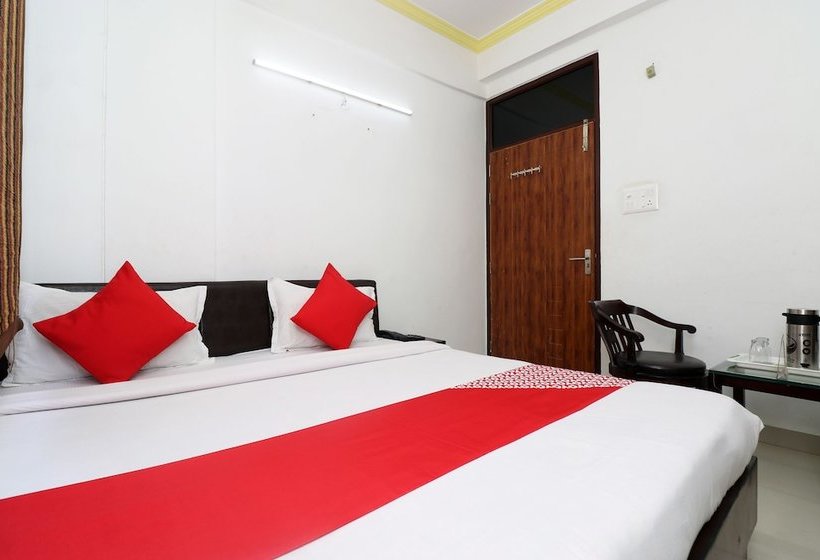 Hôtel Collection O 80995  Dev Residency