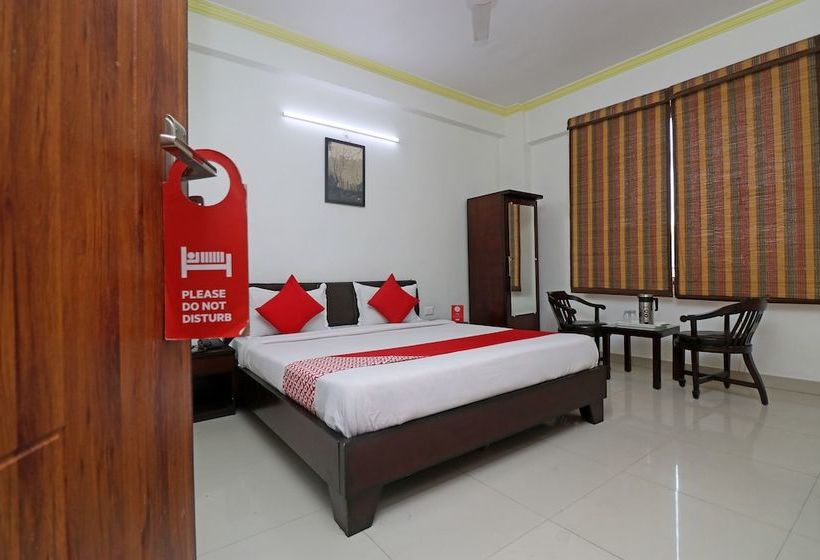 Hôtel Collection O 80995  Dev Residency