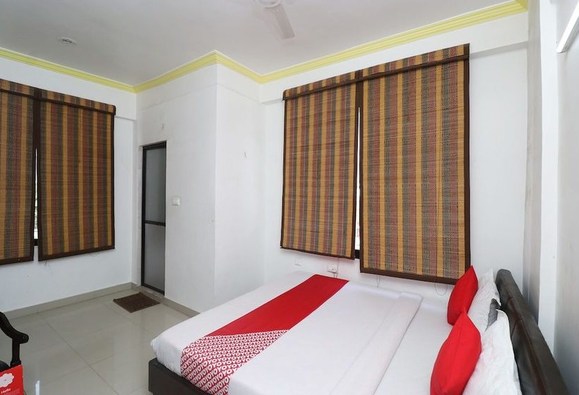 Hôtel Collection O 80995  Dev Residency