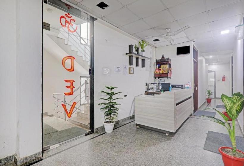 Hôtel Collection O 80995  Dev Residency