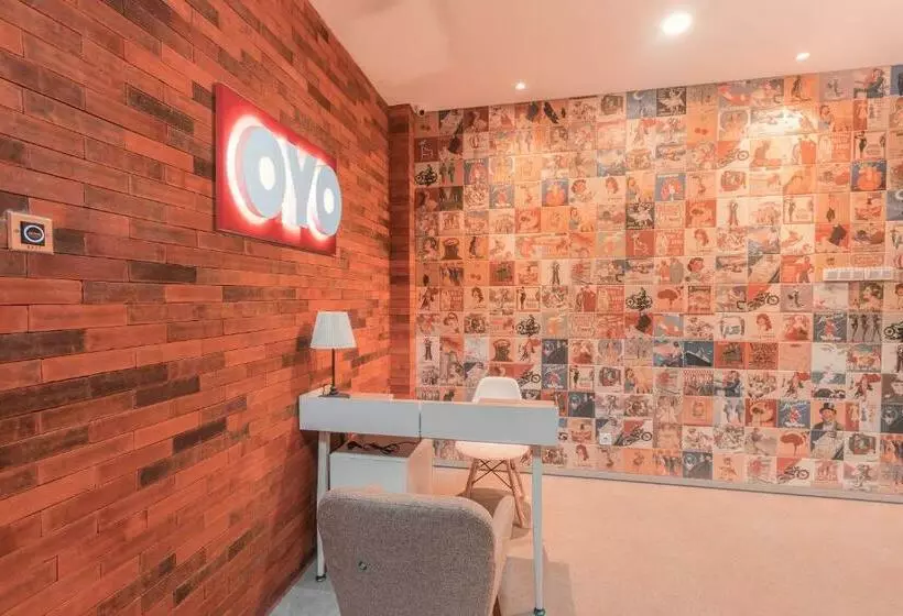 ホテル Oyo 780 Acg House Kalibata Syariah
