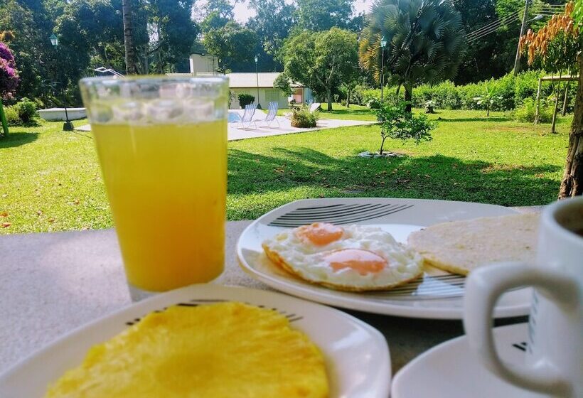 Playa By Marbar Hoteles