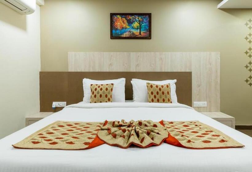 Monk S Nirvanaa Hotel & Resort