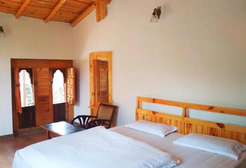 Hotel Silent Valley  Alchauna Kumaoni House Along River Kalsa