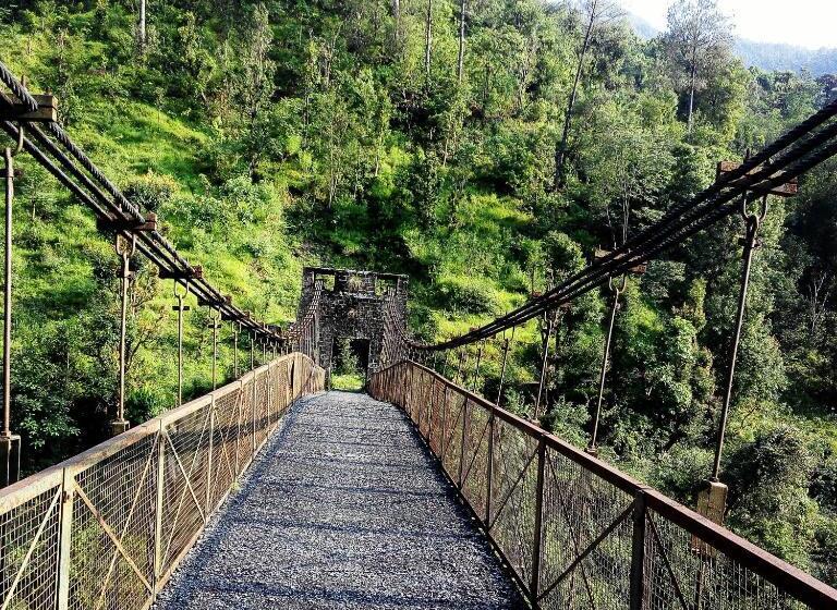Hotel Silent Valley  Alchauna Kumaoni House Along River Kalsa