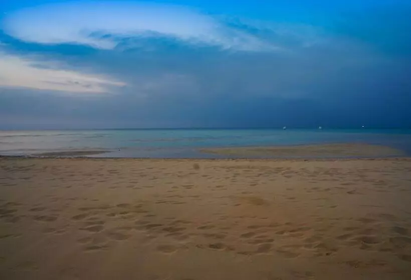Seaville Beach Hotel By Elite Hotels & Resorts