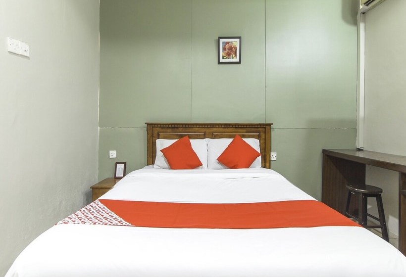 فندق Oyo 943 3gs