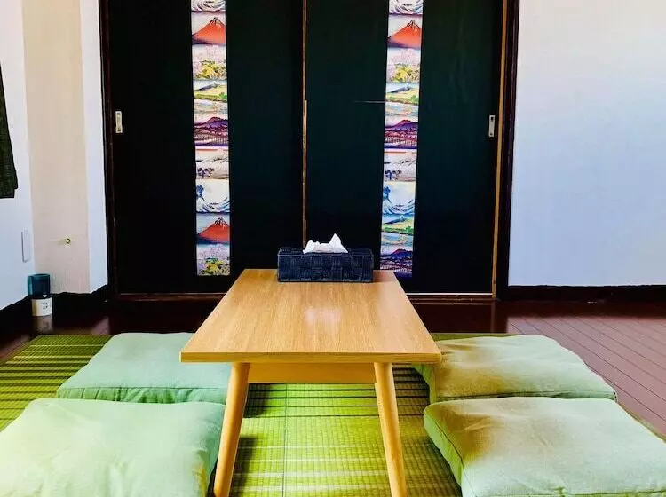 پانسیون 777 Takamatsu.guest House