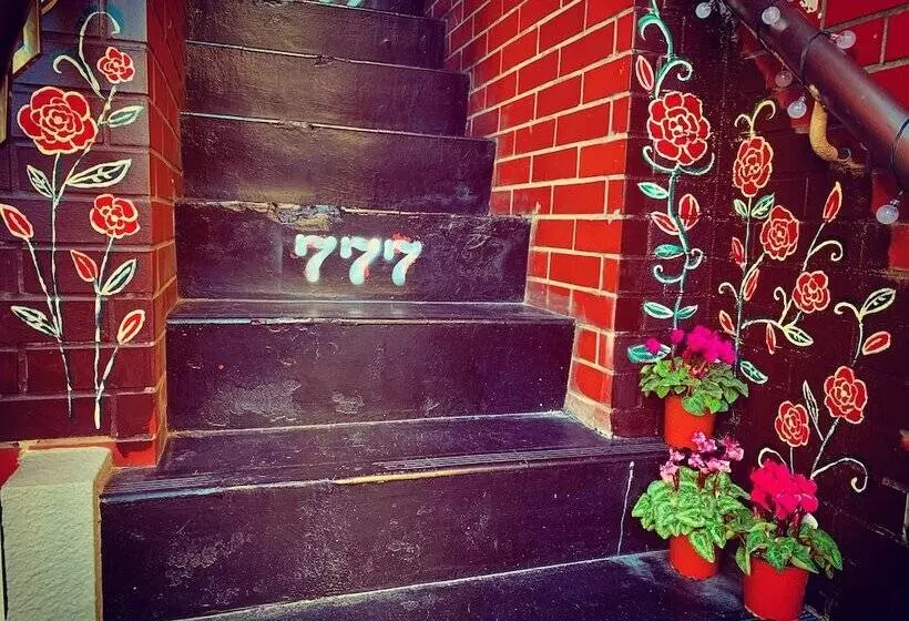 پانسیون 777 Takamatsu.guest House