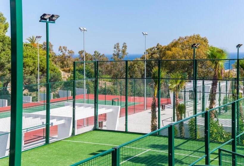 استراحتگاه Estepona Holiday Hills