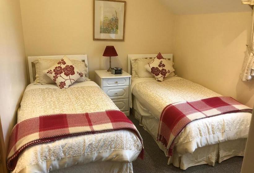 Bed and Breakfast Ashcroft Guest House