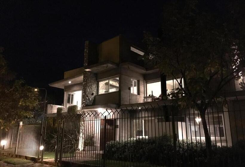 مبيت وإفطار Galería  Casa De Húespedes