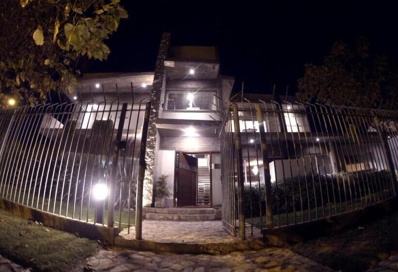 مبيت وإفطار Galería  Casa De Húespedes