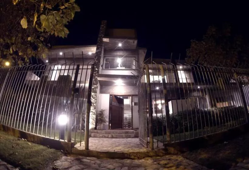 Aamiaismajoitus (B&B) Galería  Casa De Húespedes
