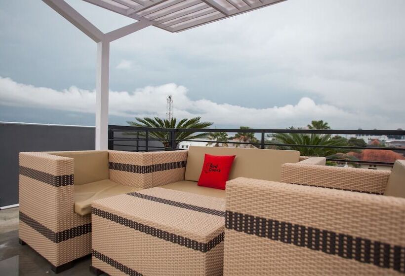 Pensionat Reddoorz Plus Near Politeknik Negeri Malang