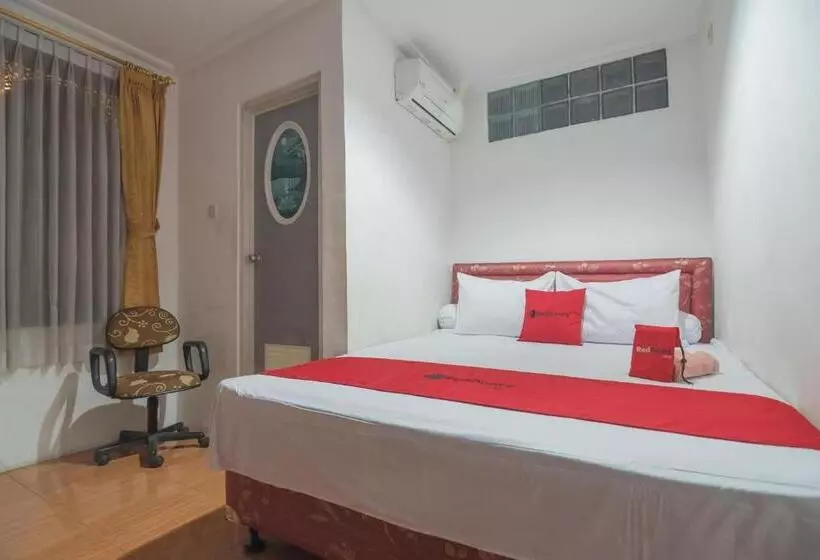 Majatalo Reddoorz Syariah Near Margahayu Raya