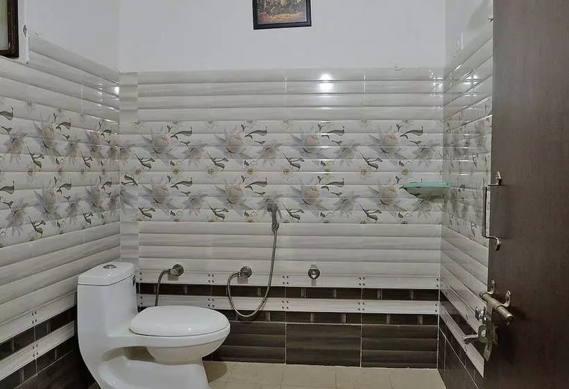 Sadanira Resort