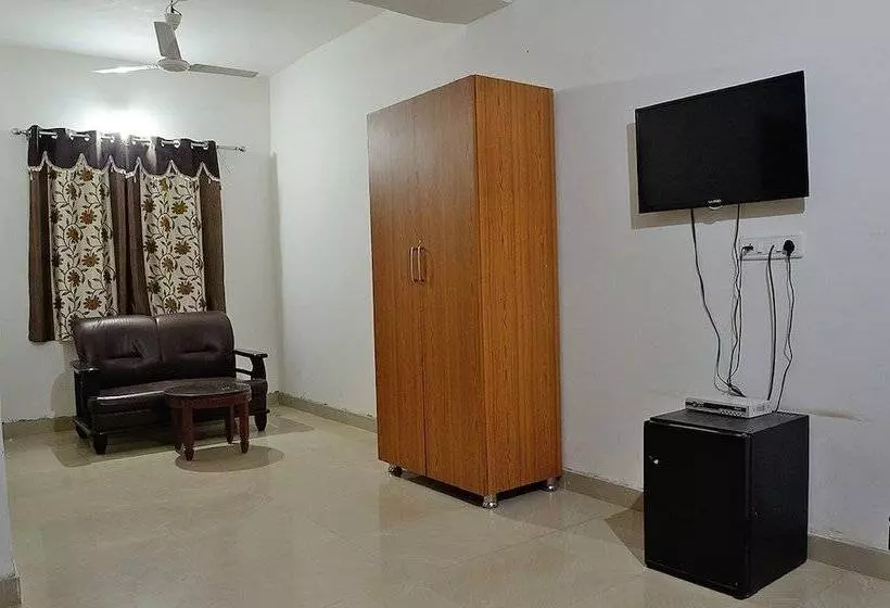 Sadanira Resort