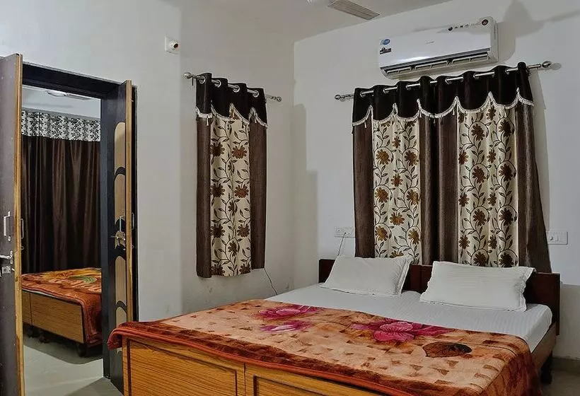 Sadanira Resort