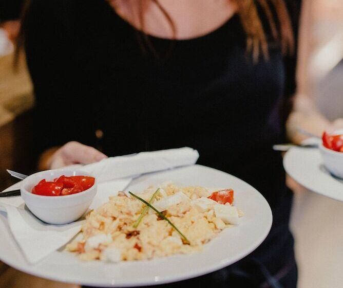 Wake Up Wellness Hostel