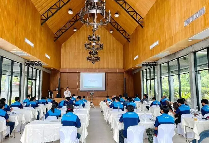 Baan Klang Suan Resort