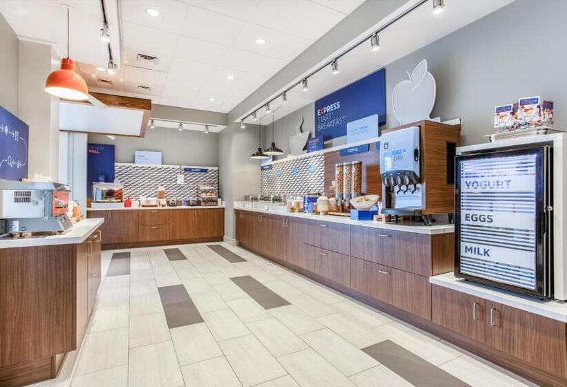 ホテル Holiday Inn Express & Suites   Ottawa, An Ihg