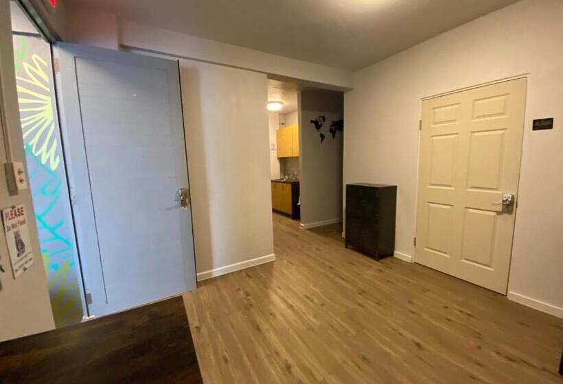 هاستل 1802 At San Juan