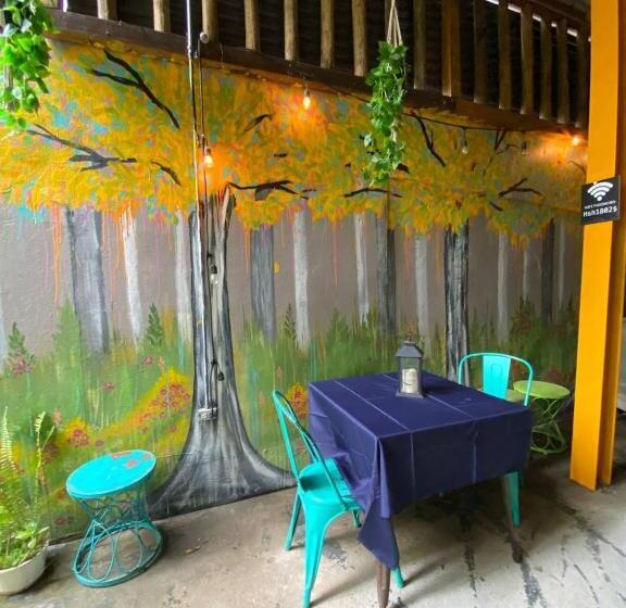 هاستل 1802 At San Juan