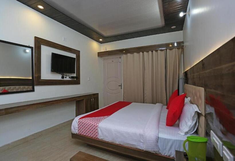 בית מלון כפרי Oyo 35532 New Property