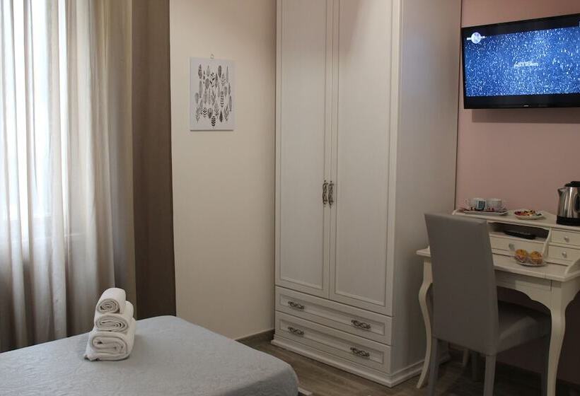 بنسيون L Acchiappasogni Vesuviano Guest House