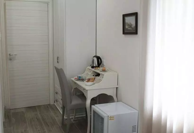 ペンション L Acchiappasogni Vesuviano Guest House