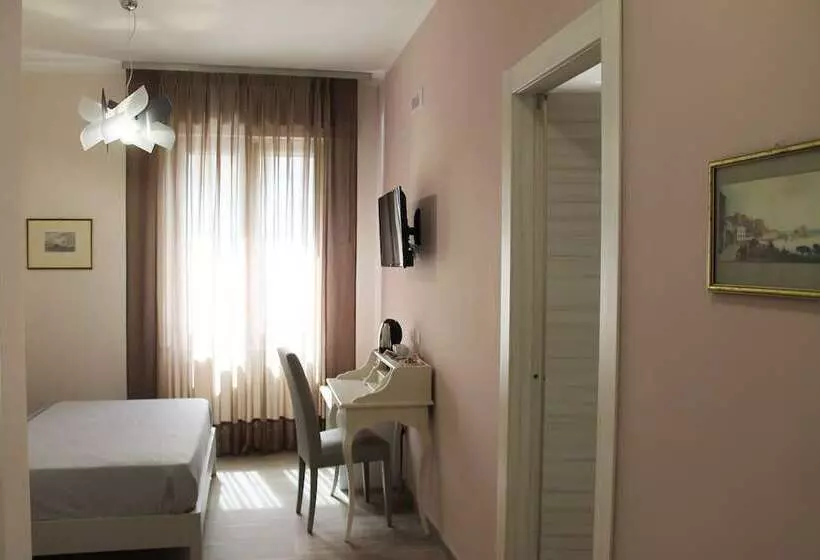 ペンション L Acchiappasogni Vesuviano Guest House