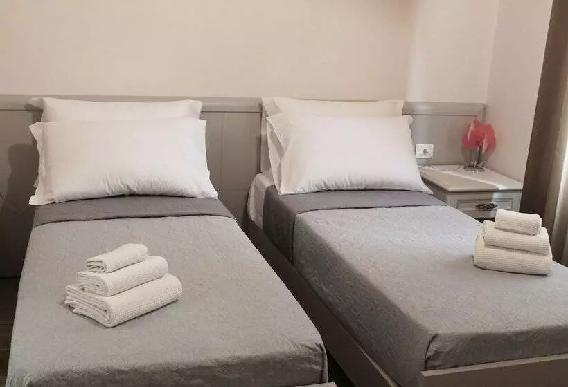 ペンション L Acchiappasogni Vesuviano Guest House