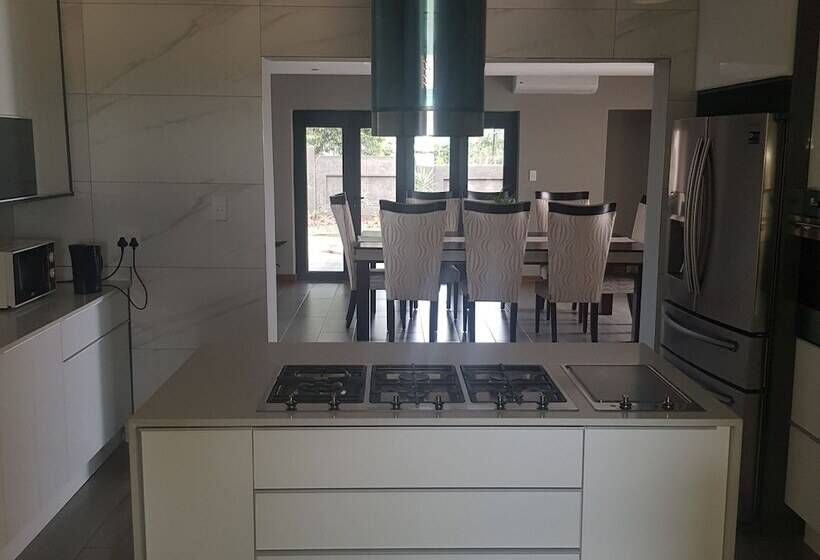 פנסיון Sagwadi