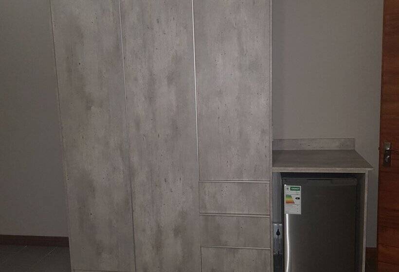 פנסיון Sagwadi