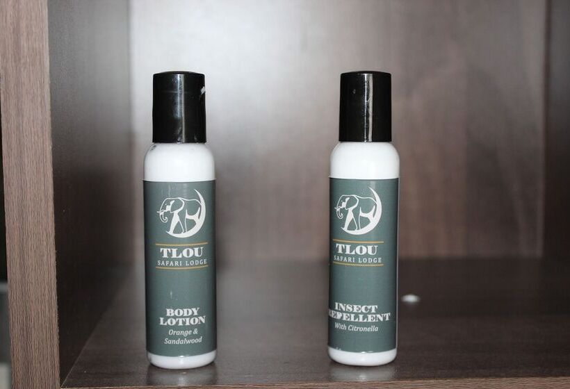 استراحتگاه Tlou Safari Lodge