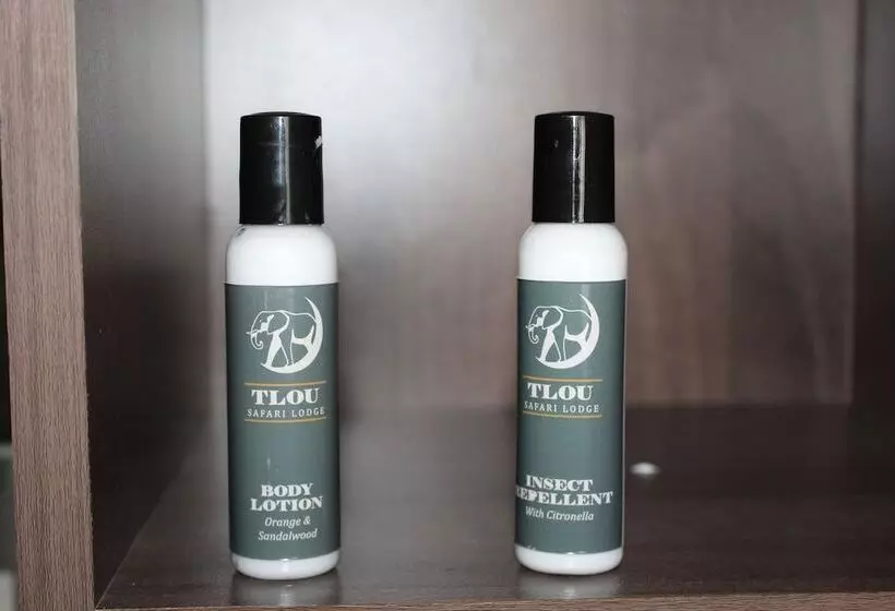 استراحتگاه Tlou Safari Lodge