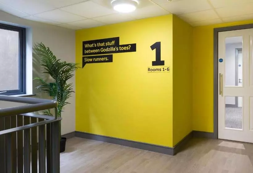 カプセルホテル Bank Square Town House