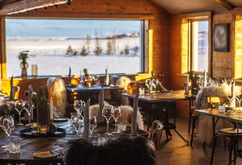 هتل Torfhús Retreat