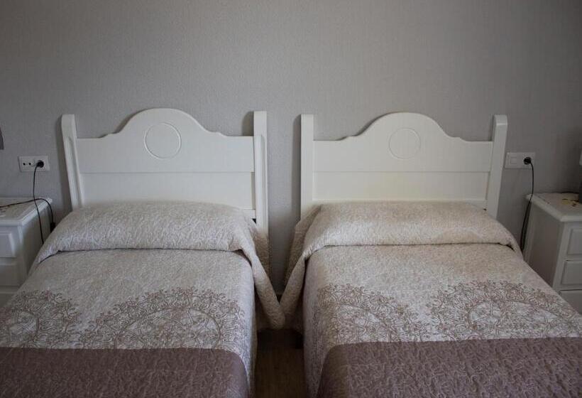 פנסיון Hostal Casa Jose