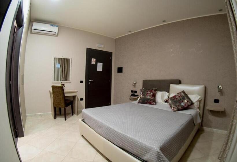 پانسیون L'incanto